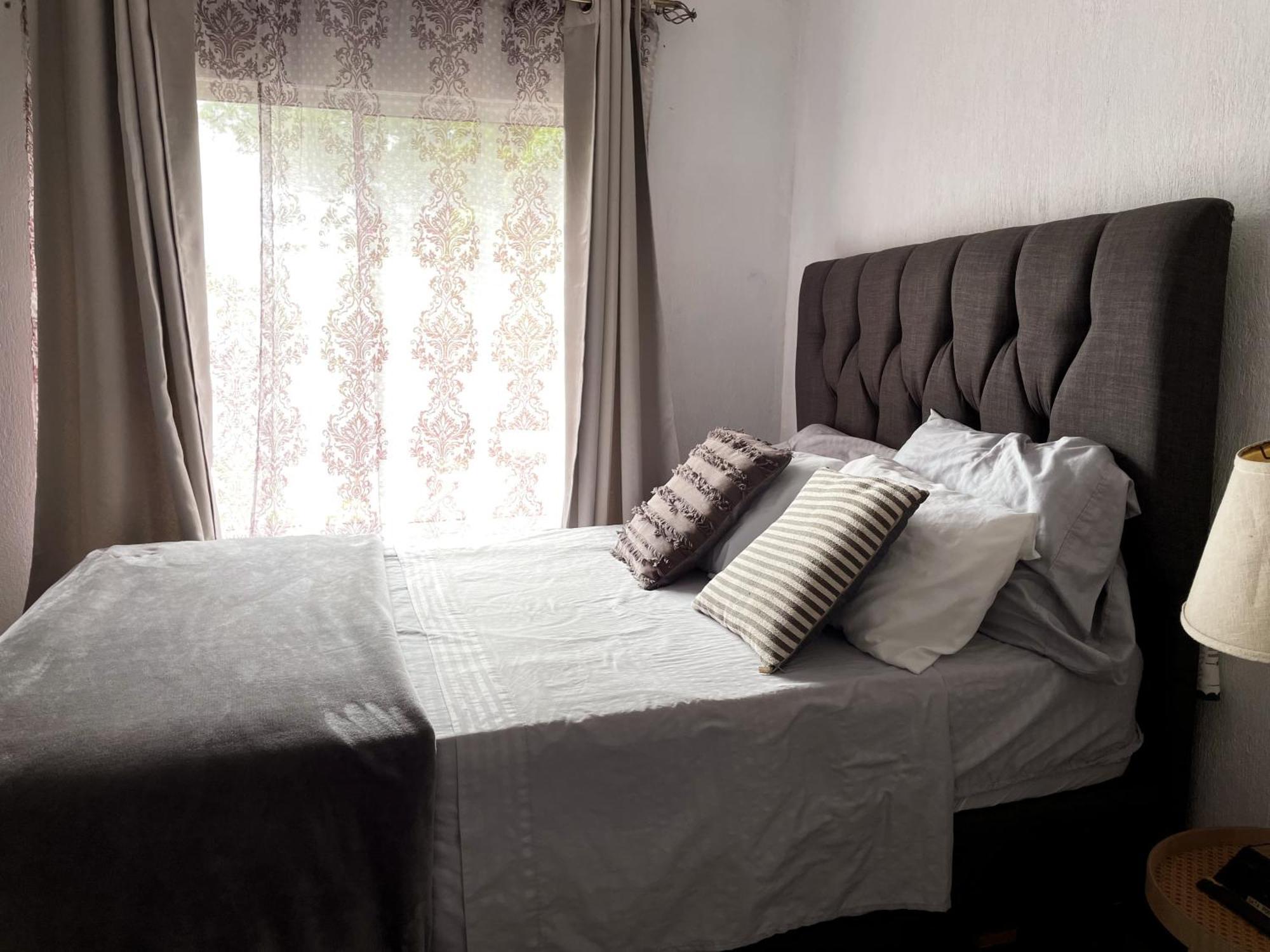 Blanc Haus Apartment *